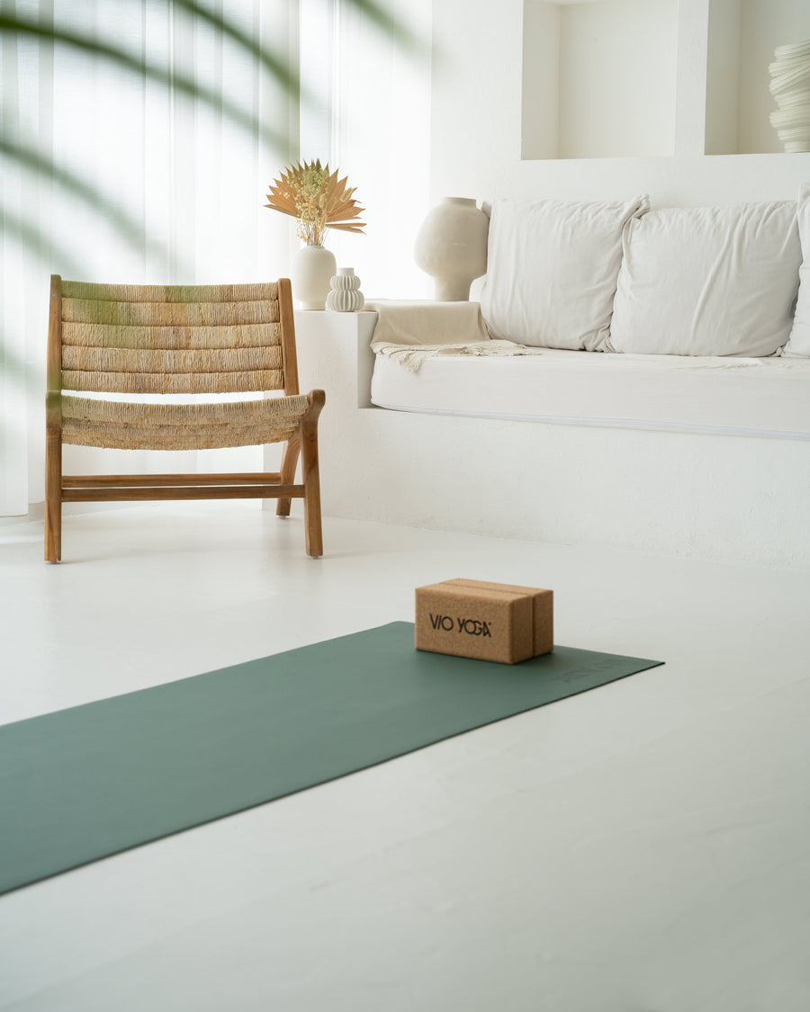 VIO YOGA Yogamatte Gripster Green  - Shooting und Creative Direction Paula Greulich