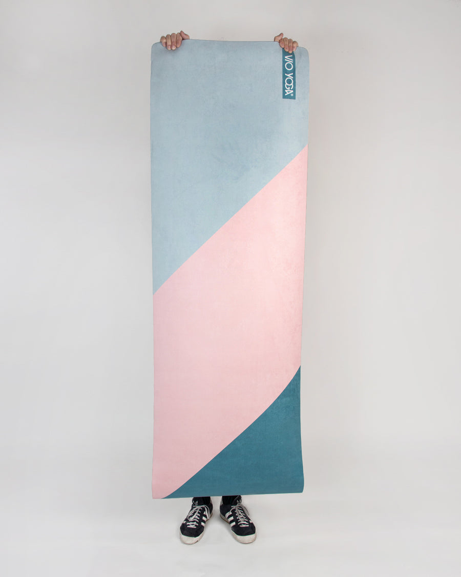 Hellblau / Rosa / Grün